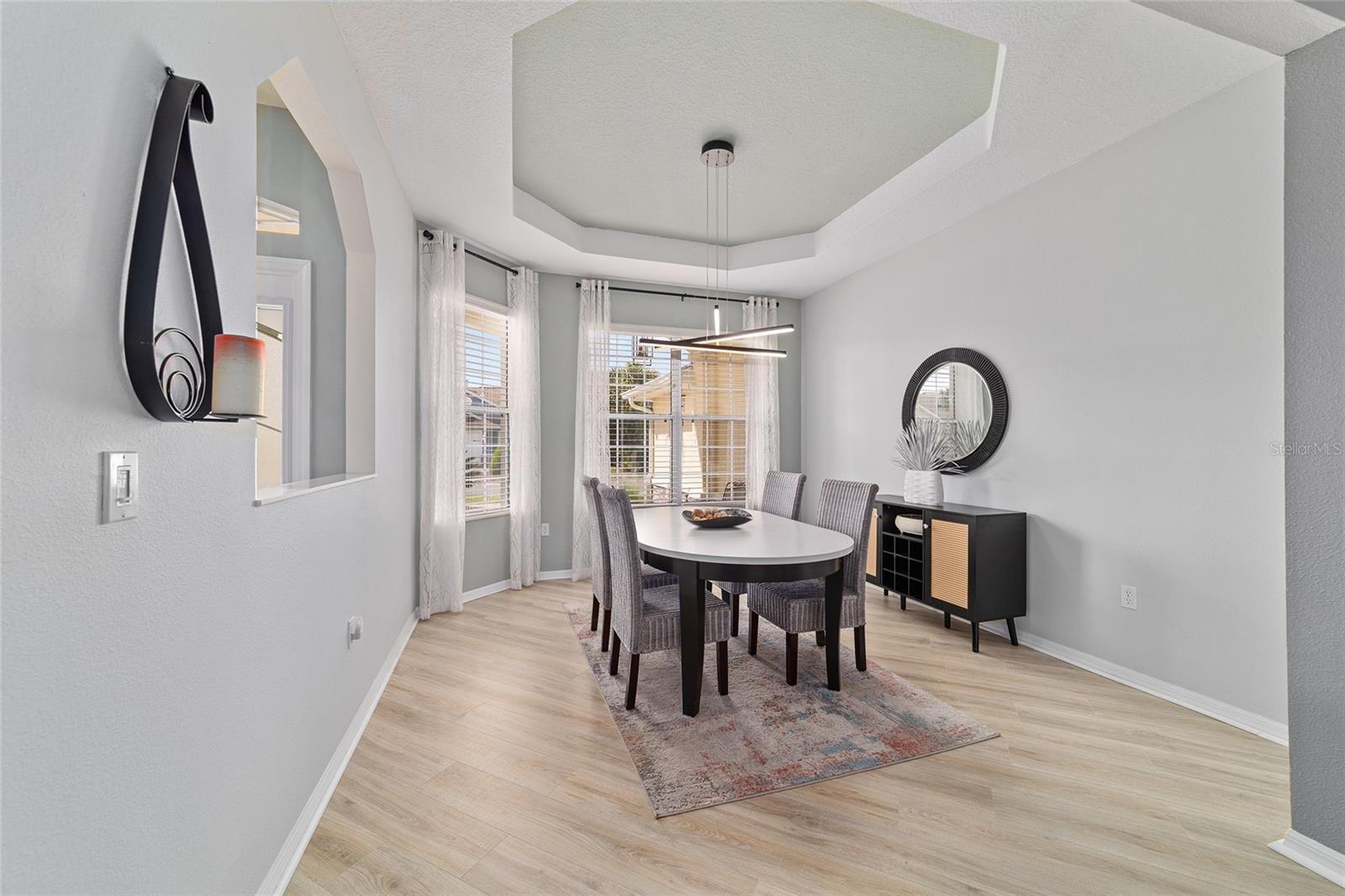 Image 18 of 73 For 8719 83rd Circle