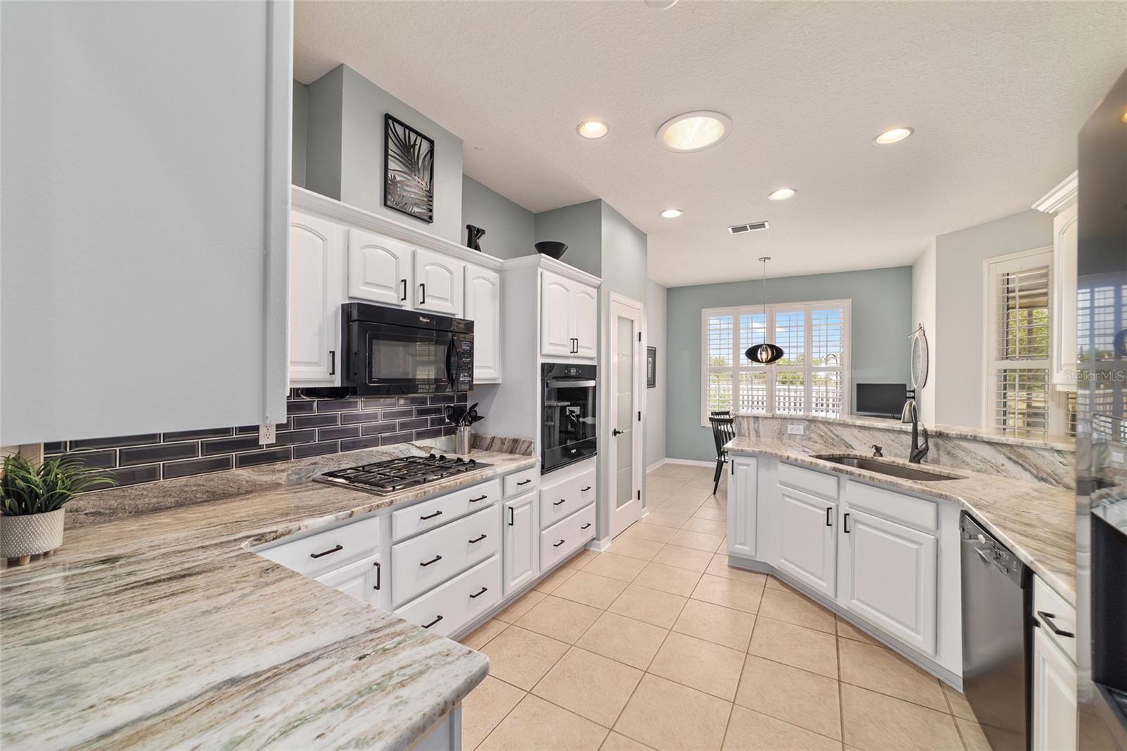 Image 30 of 73 For 8719 83rd Circle