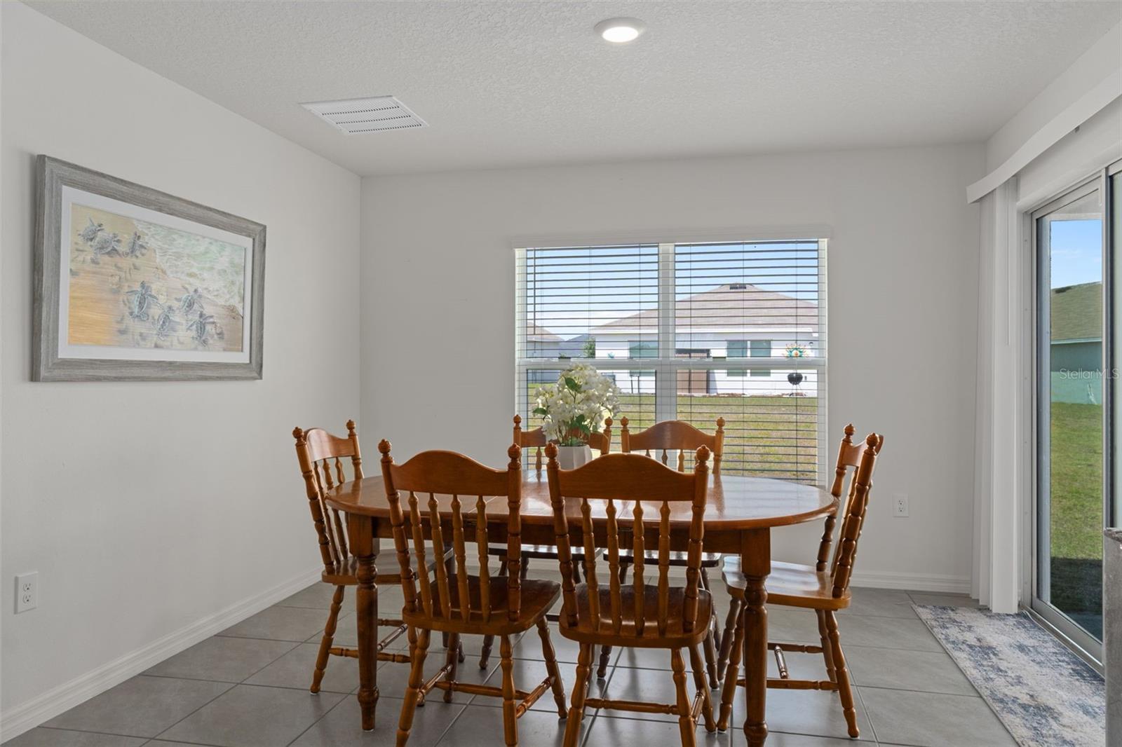 Image 17 of 34 For 477 Fairways View Drive