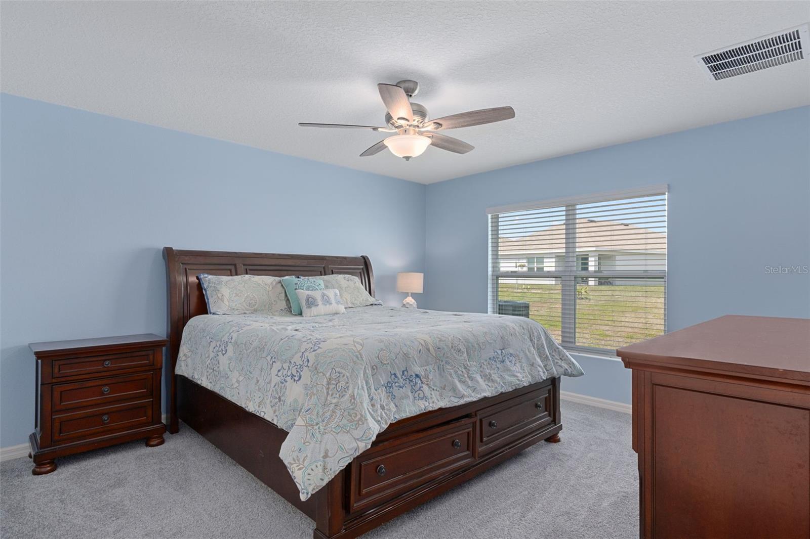 Image 18 of 34 For 477 Fairways View Drive