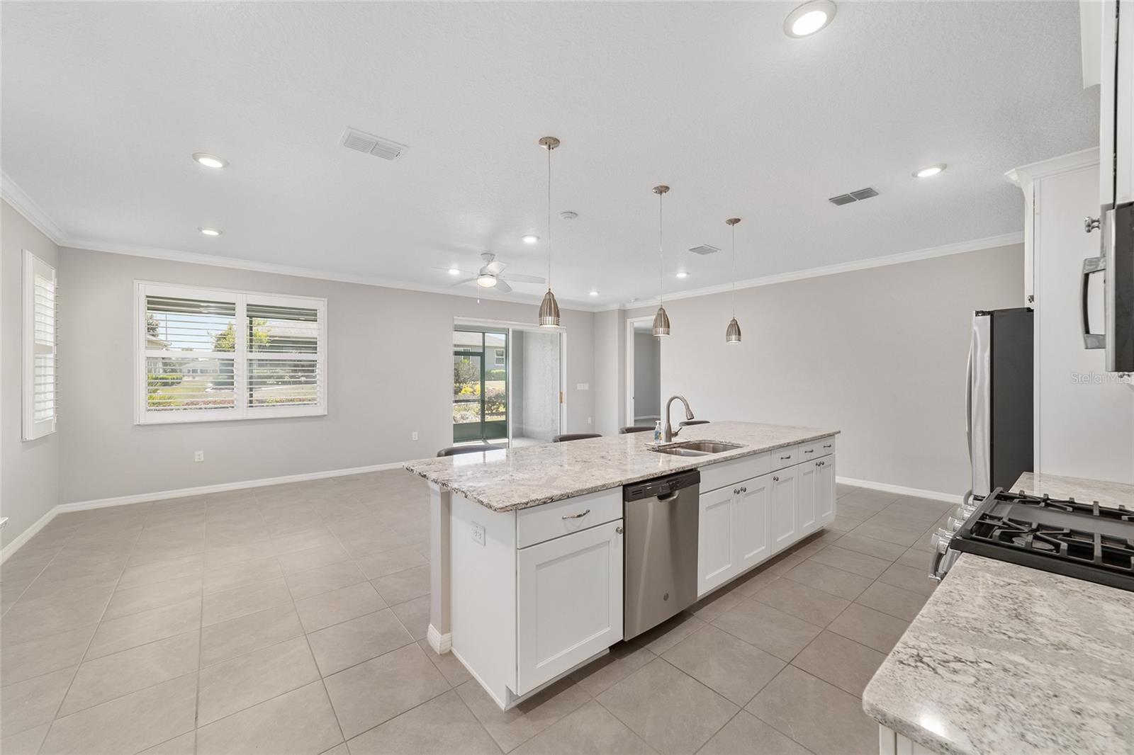 Image 20 of 47 For 10064 88th Street