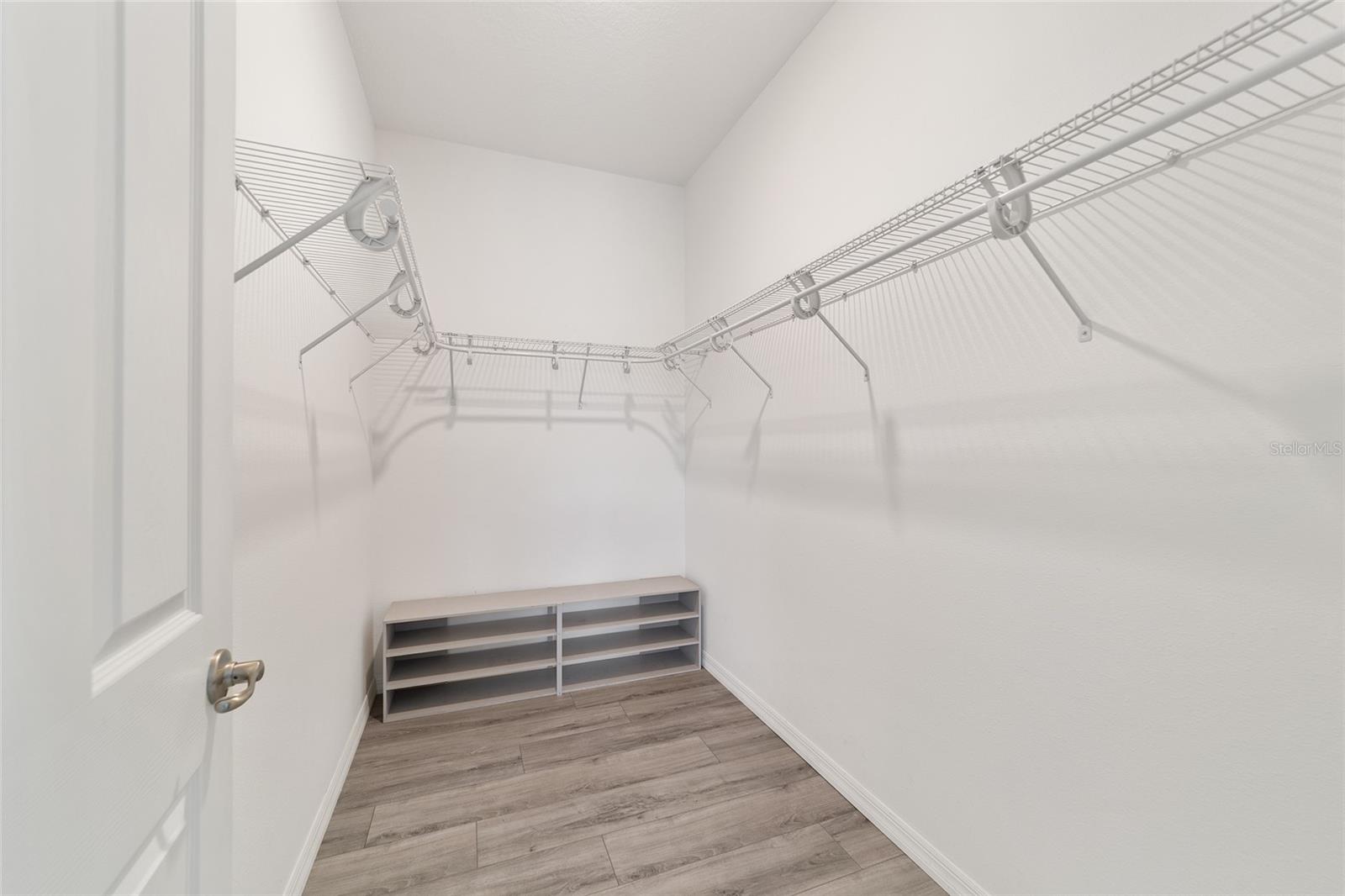 Image 27 of 47 For 10064 88th Street