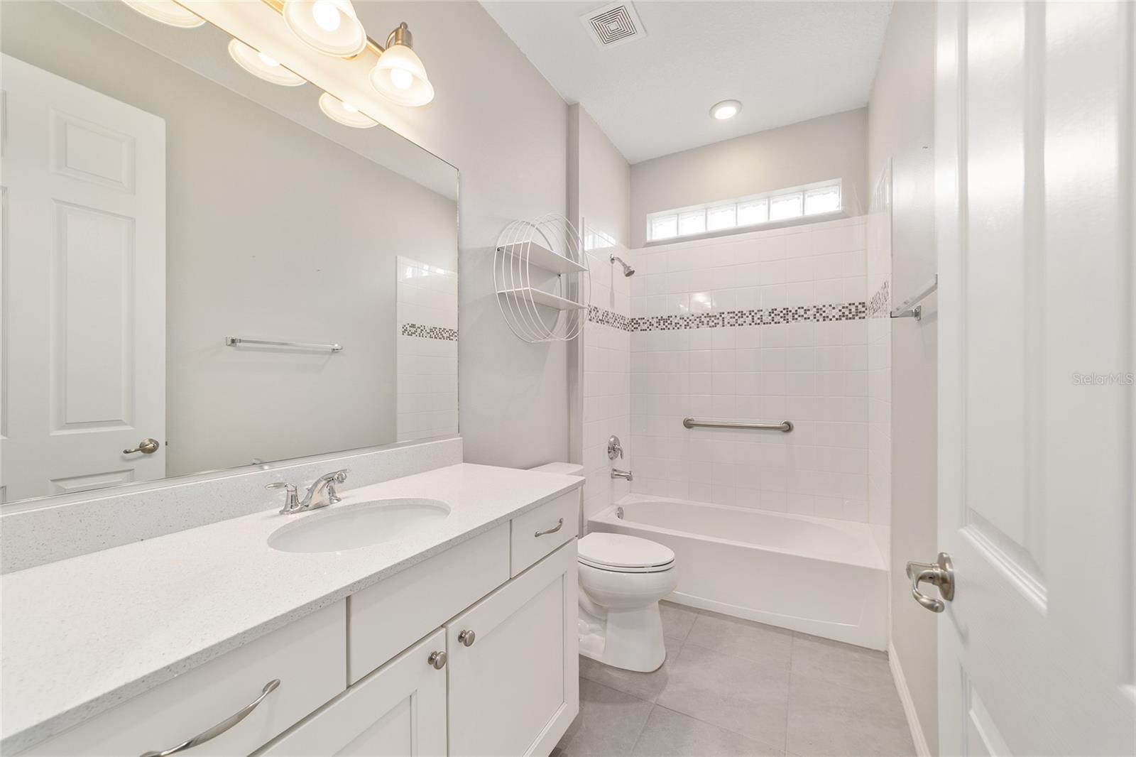 Image 31 of 47 For 10064 88th Street