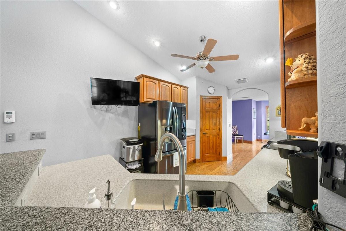 Image 11 of 84 For 13456 Highway 318