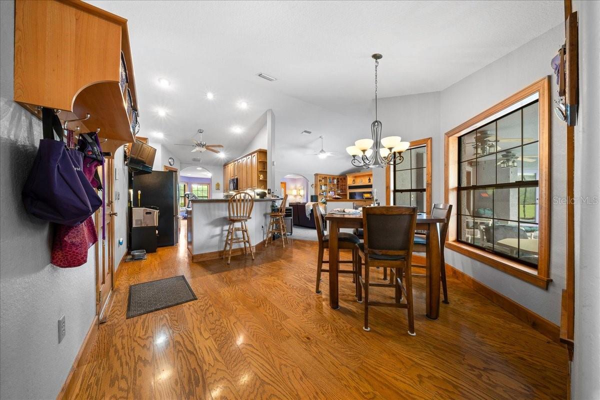 Image 13 of 84 For 13456 Highway 318