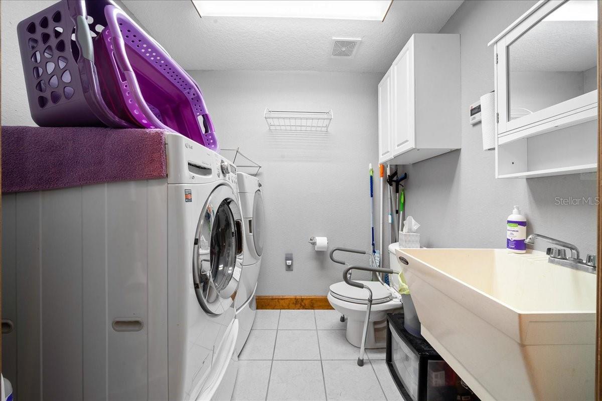 Image 25 of 84 For 13456 Highway 318