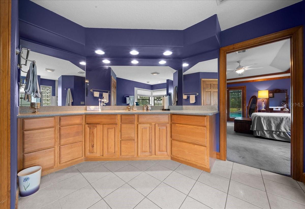 Image 37 of 84 For 13456 Highway 318