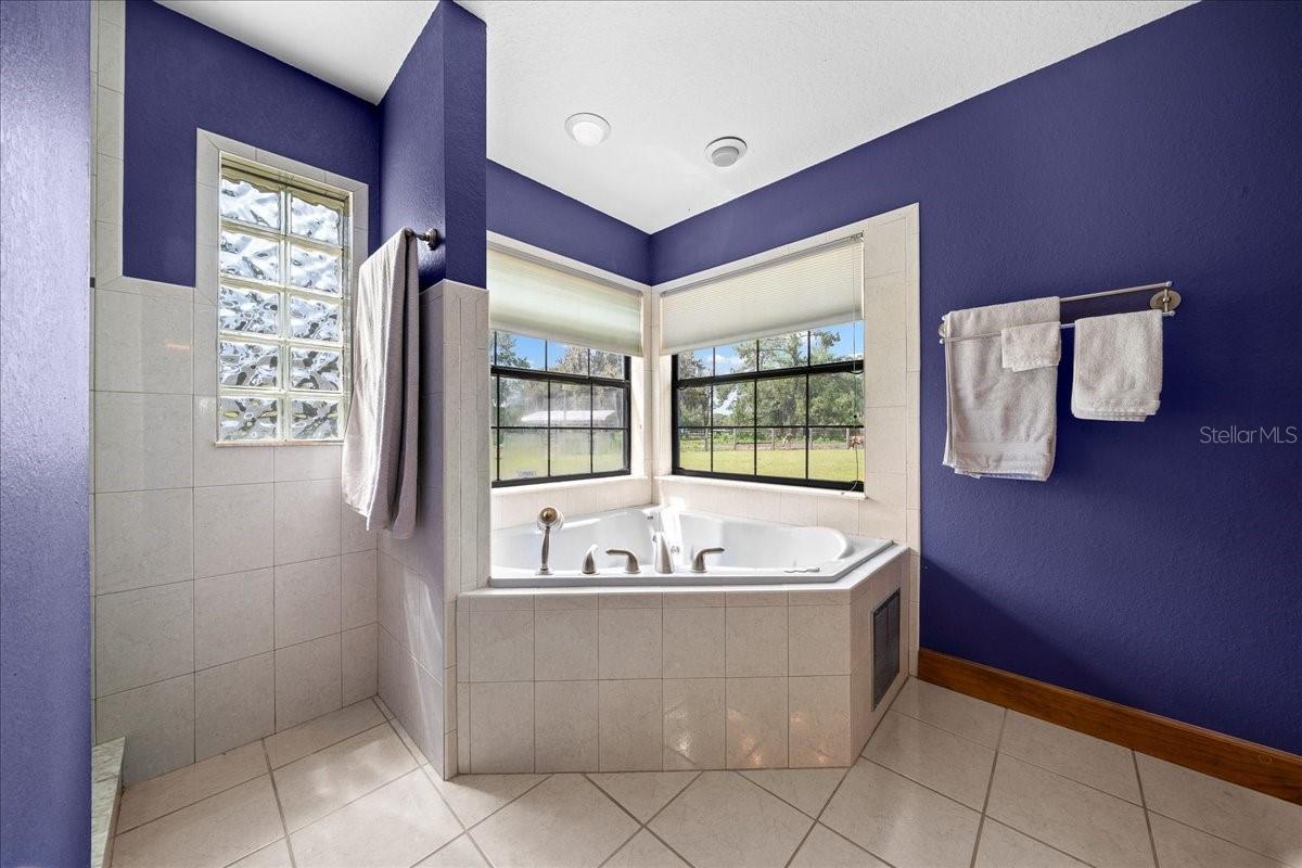 Image 43 of 84 For 13456 Highway 318