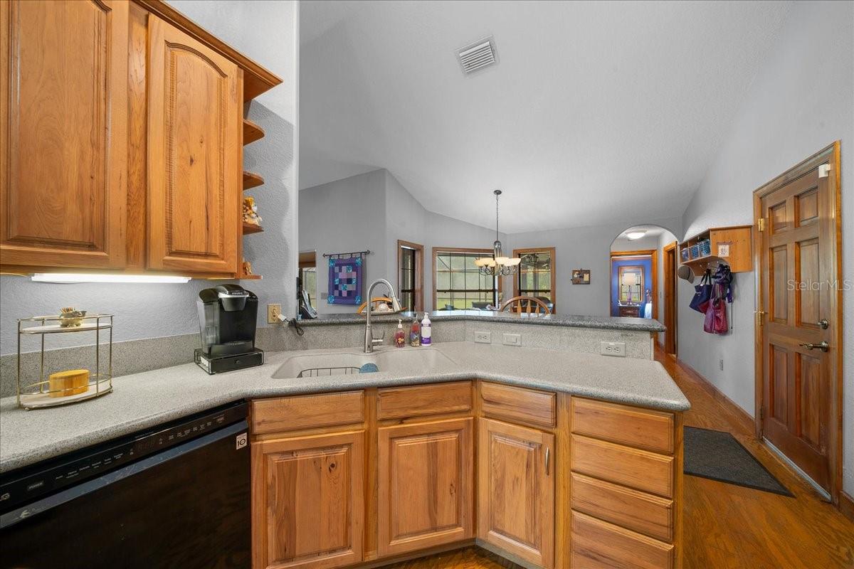 Image 8 of 84 For 13456 Highway 318