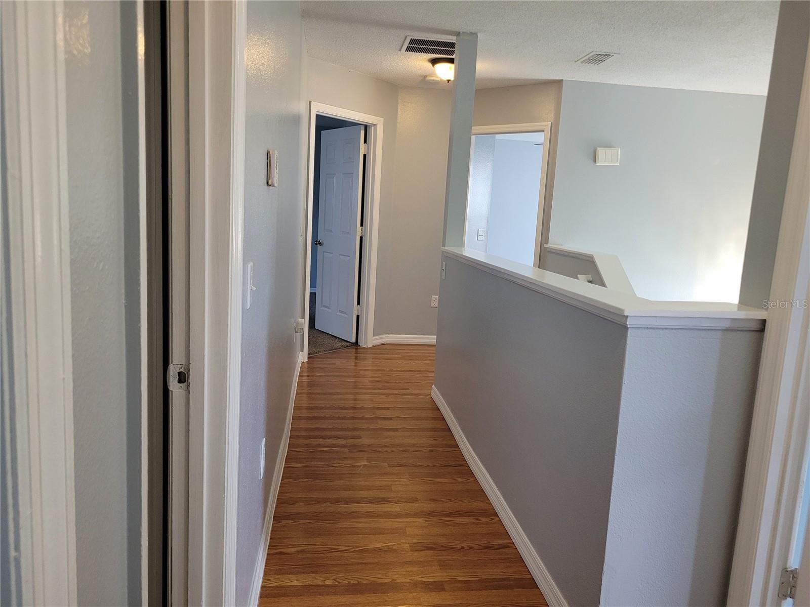 Image 23 of 60 For 317 Azincourt Lane