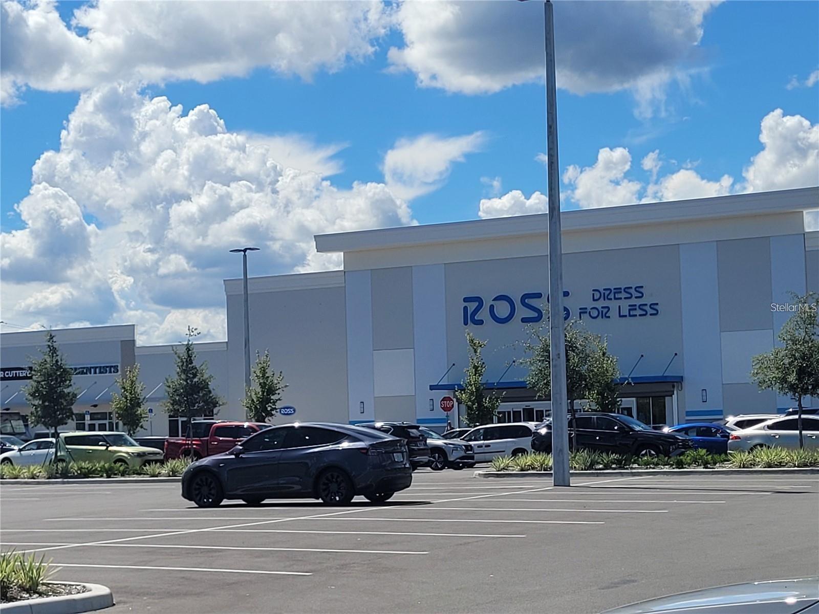 Image 60 of 60 For 317 Azincourt Lane