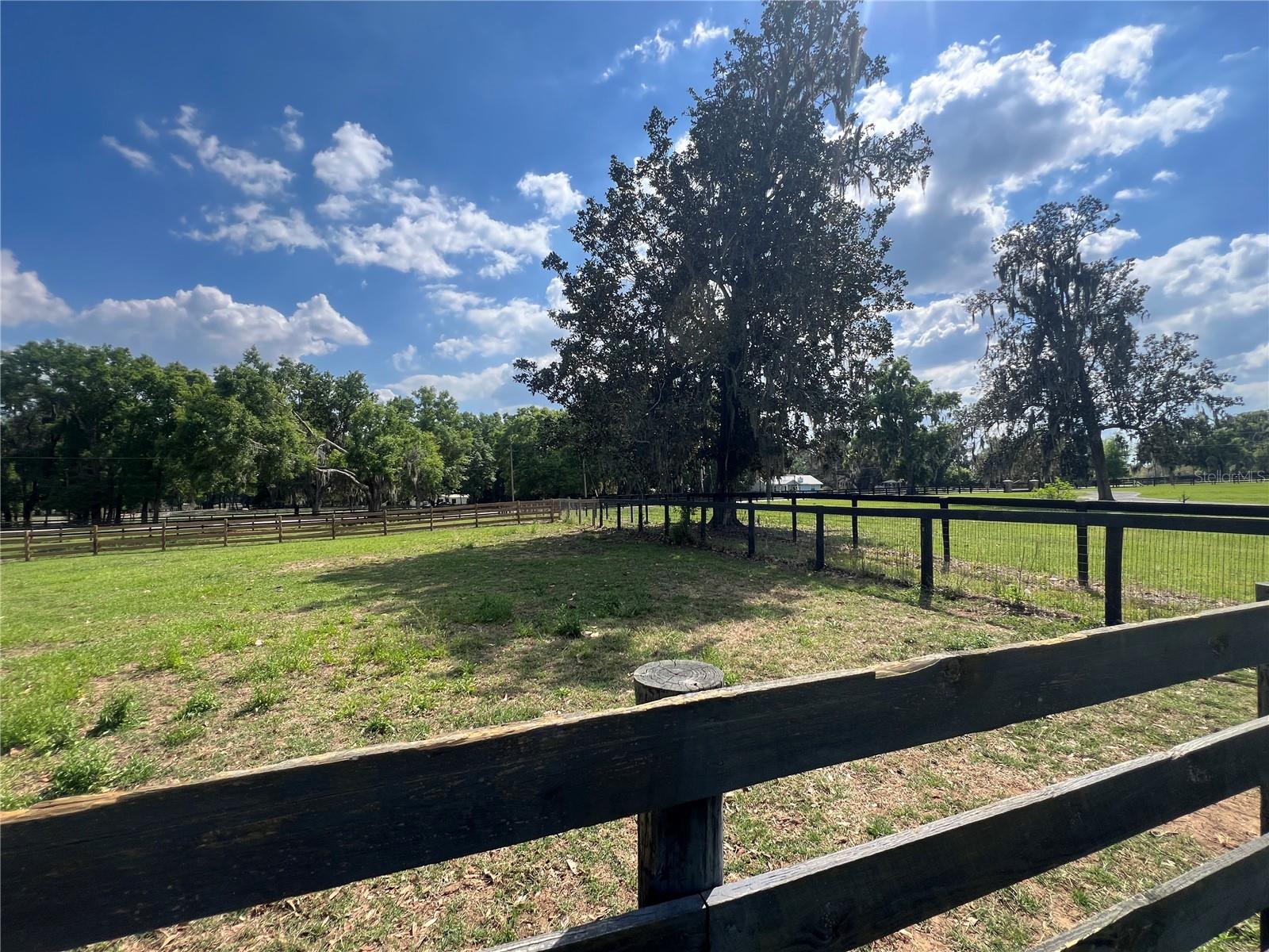 Image 15 of 29 For 1575 100th Street