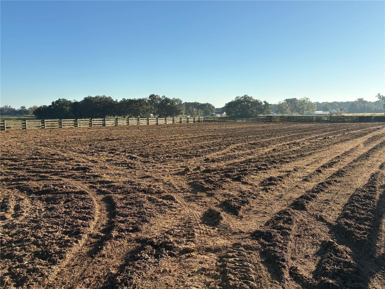 Image 19 of 29 For 1575 100th Street