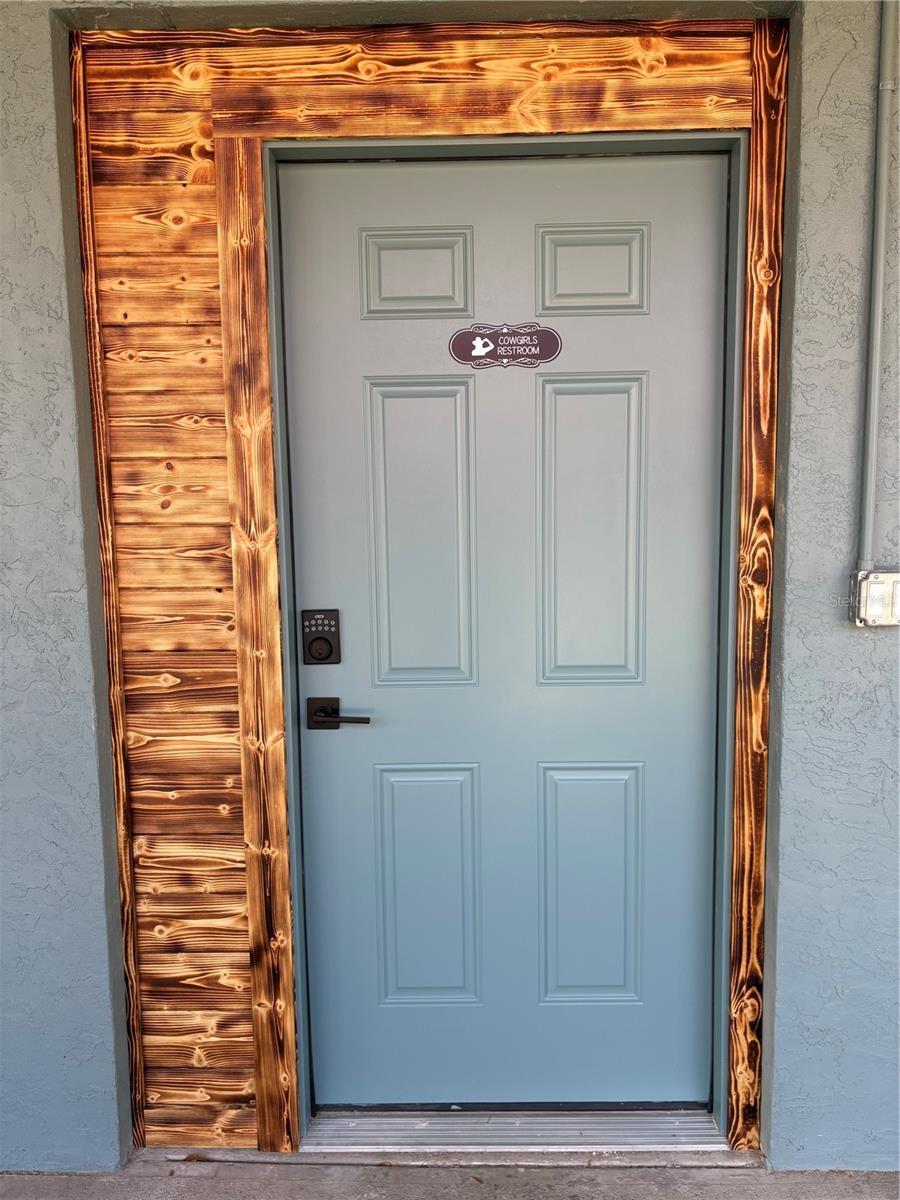 Image 28 of 29 For 1575 100th Street