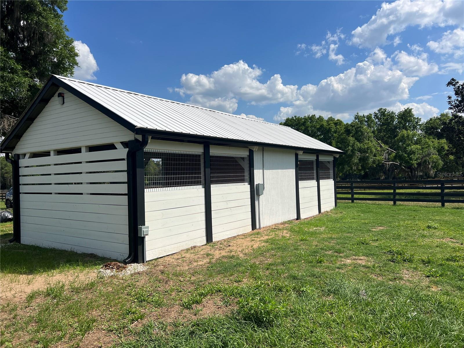 Image 3 of 29 For 1575 100th Street