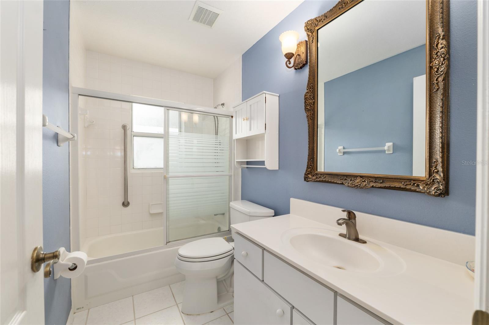 Image 26 of 45 For 10642 74th Avenue