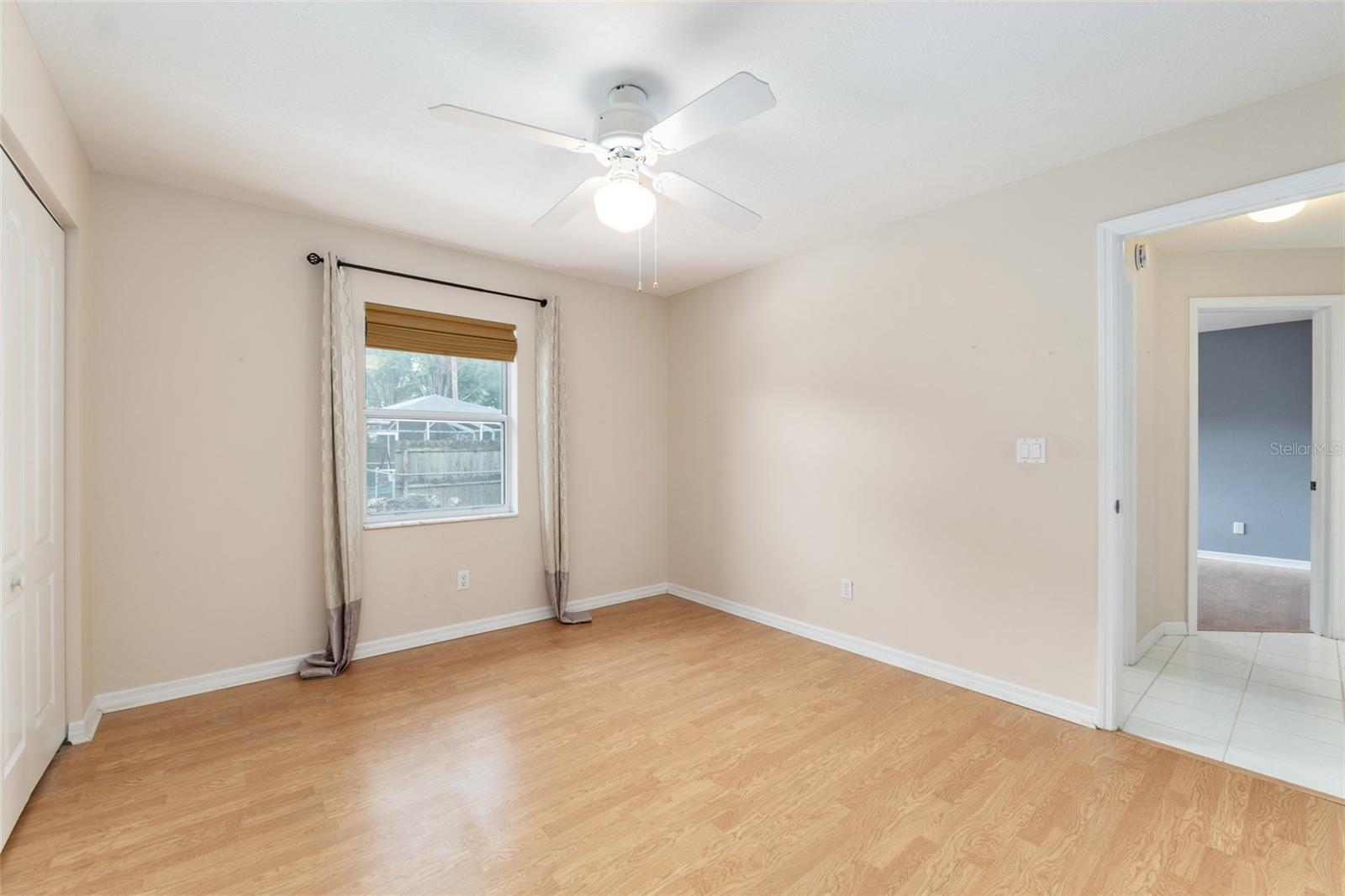 Image 28 of 45 For 10642 74th Avenue