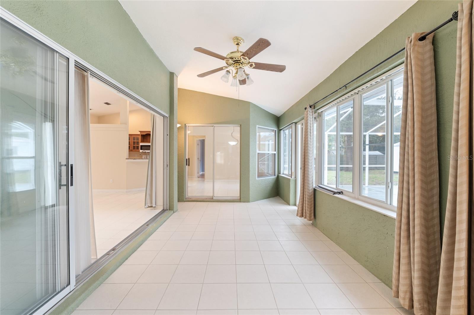 Image 31 of 45 For 10642 74th Avenue