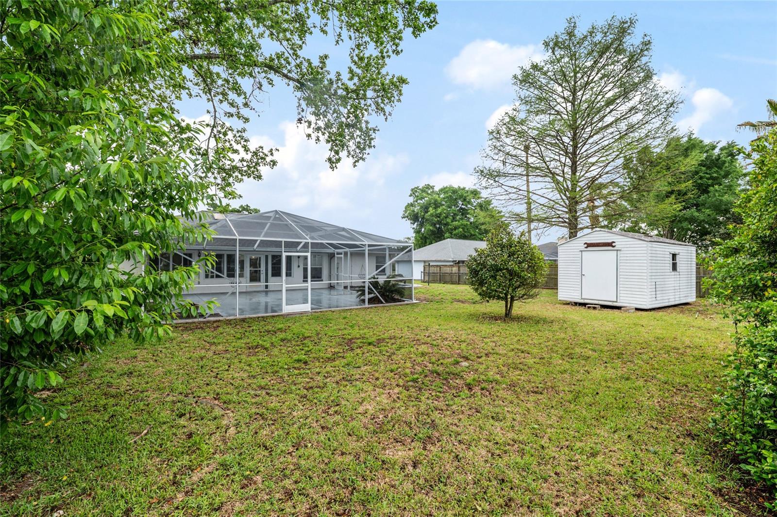 Image 38 of 45 For 10642 74th Avenue