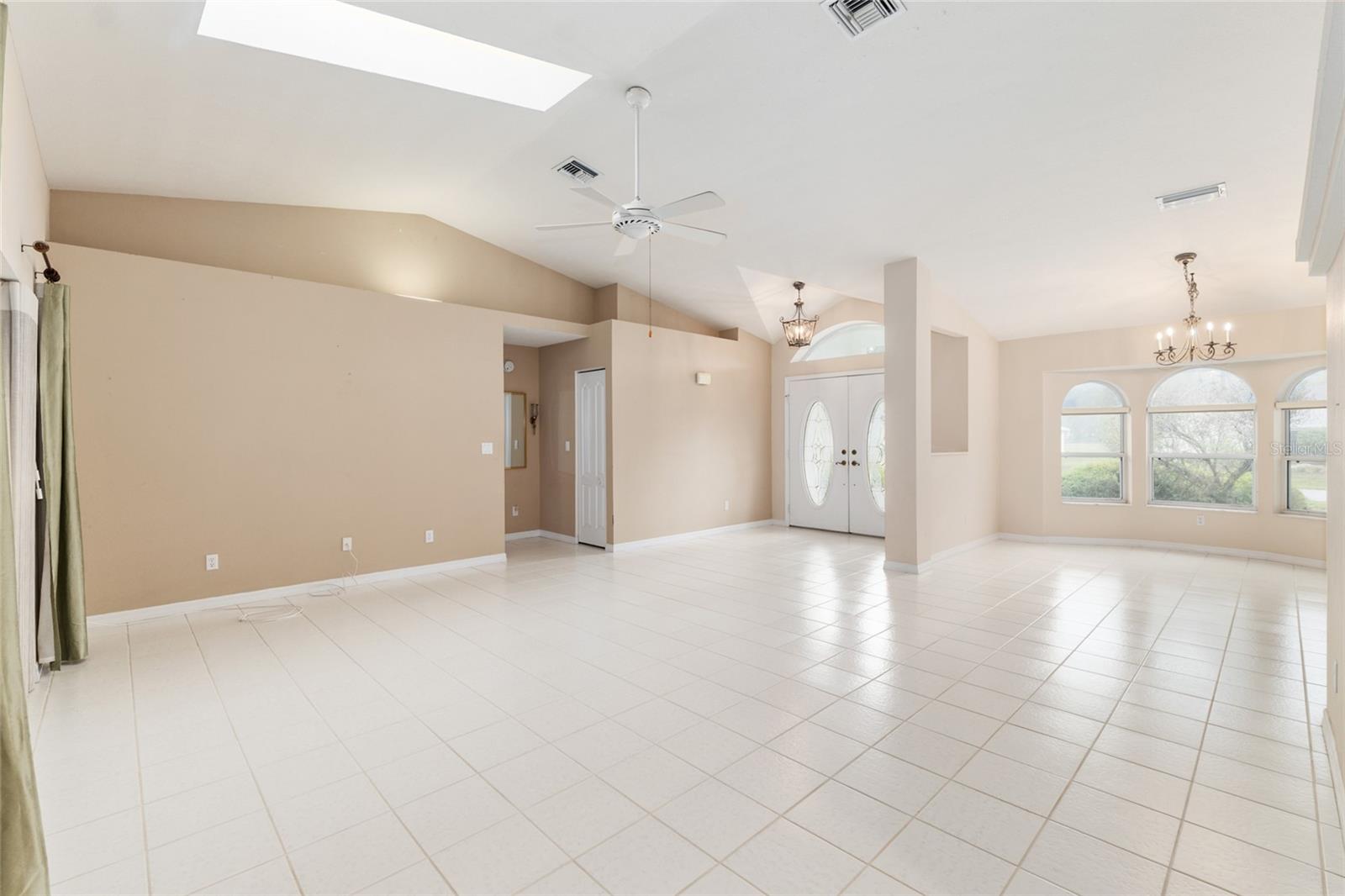 Image 9 of 45 For 10642 74th Avenue