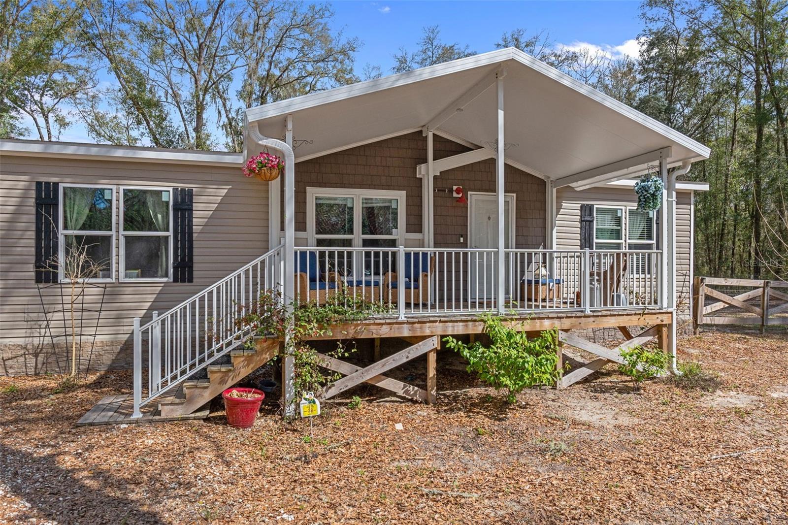 Image 8 of 46 For 5471 Highland Park Drive