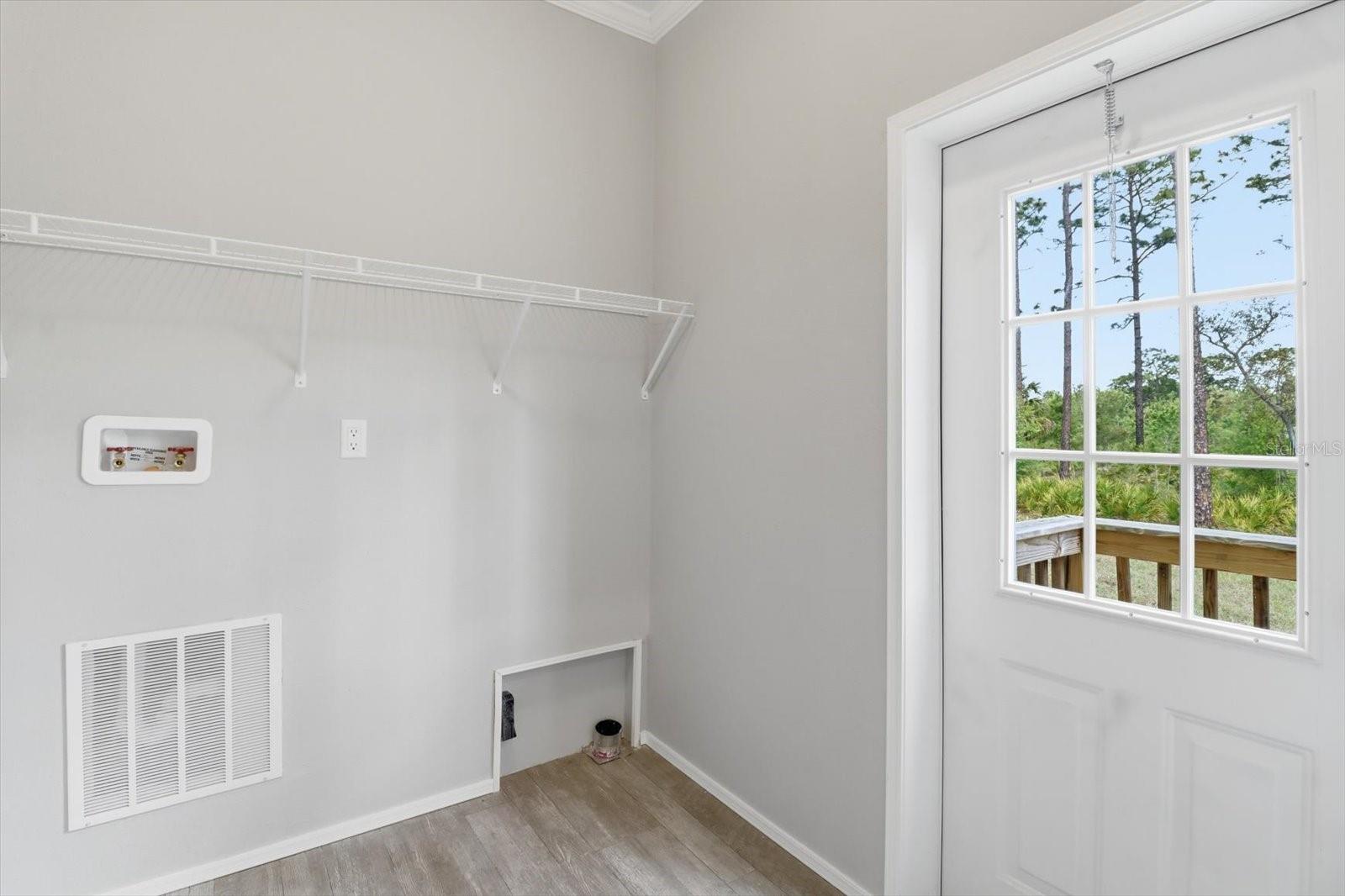 Image 25 of 30 For 6735 Homosassa Trail