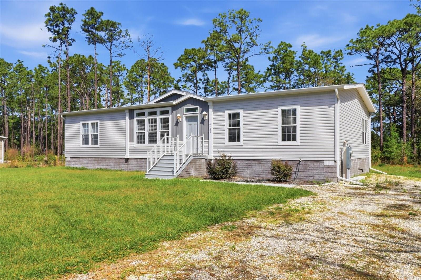 Image 3 of 30 For 6735 Homosassa Trail