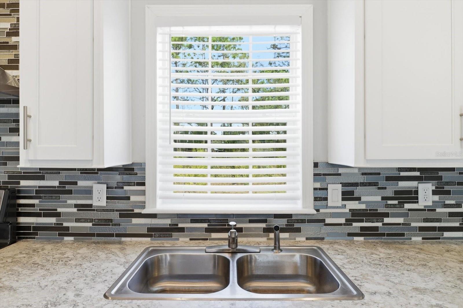 Image 8 of 30 For 6735 Homosassa Trail