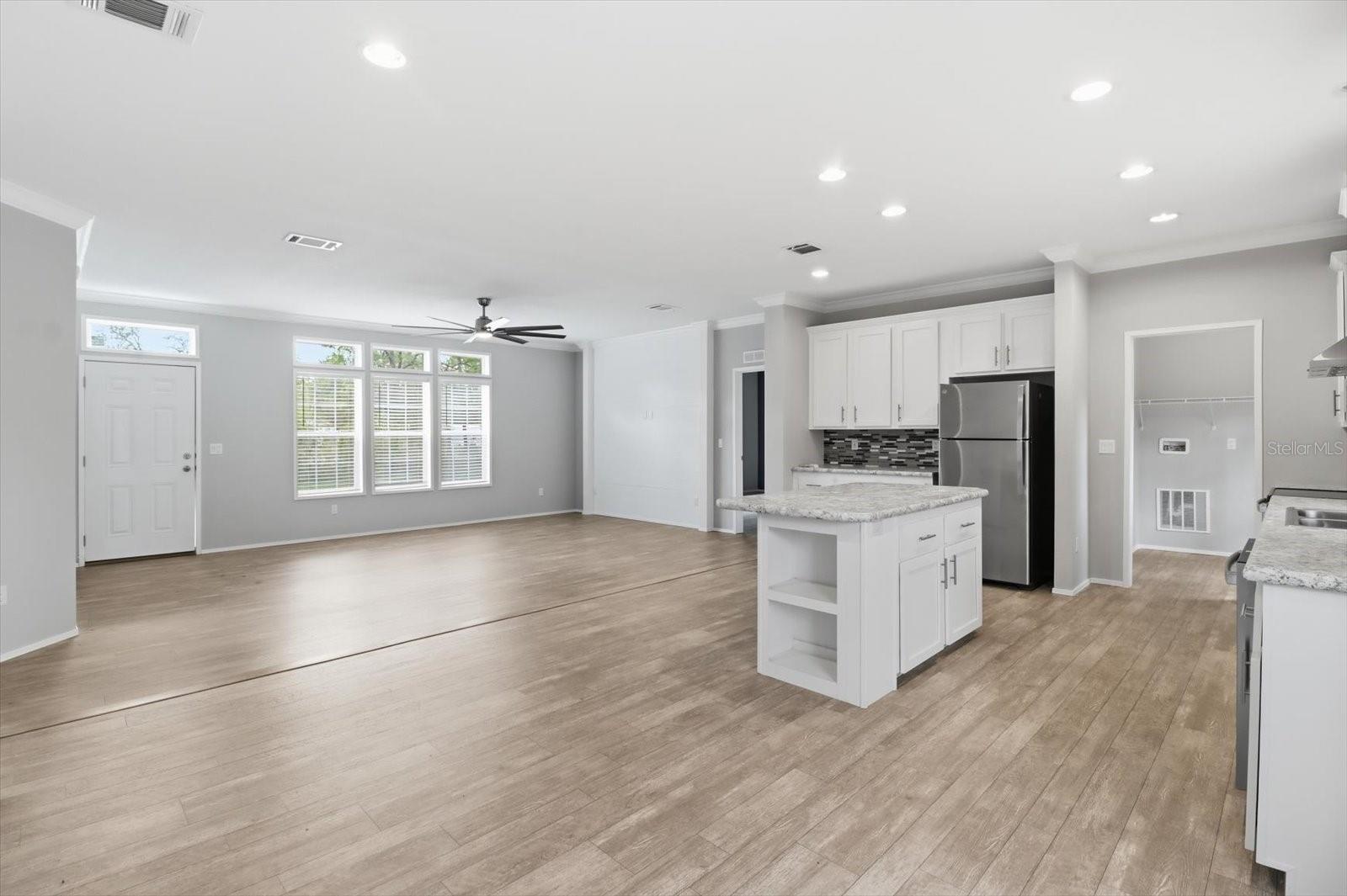 Image 9 of 30 For 6735 Homosassa Trail