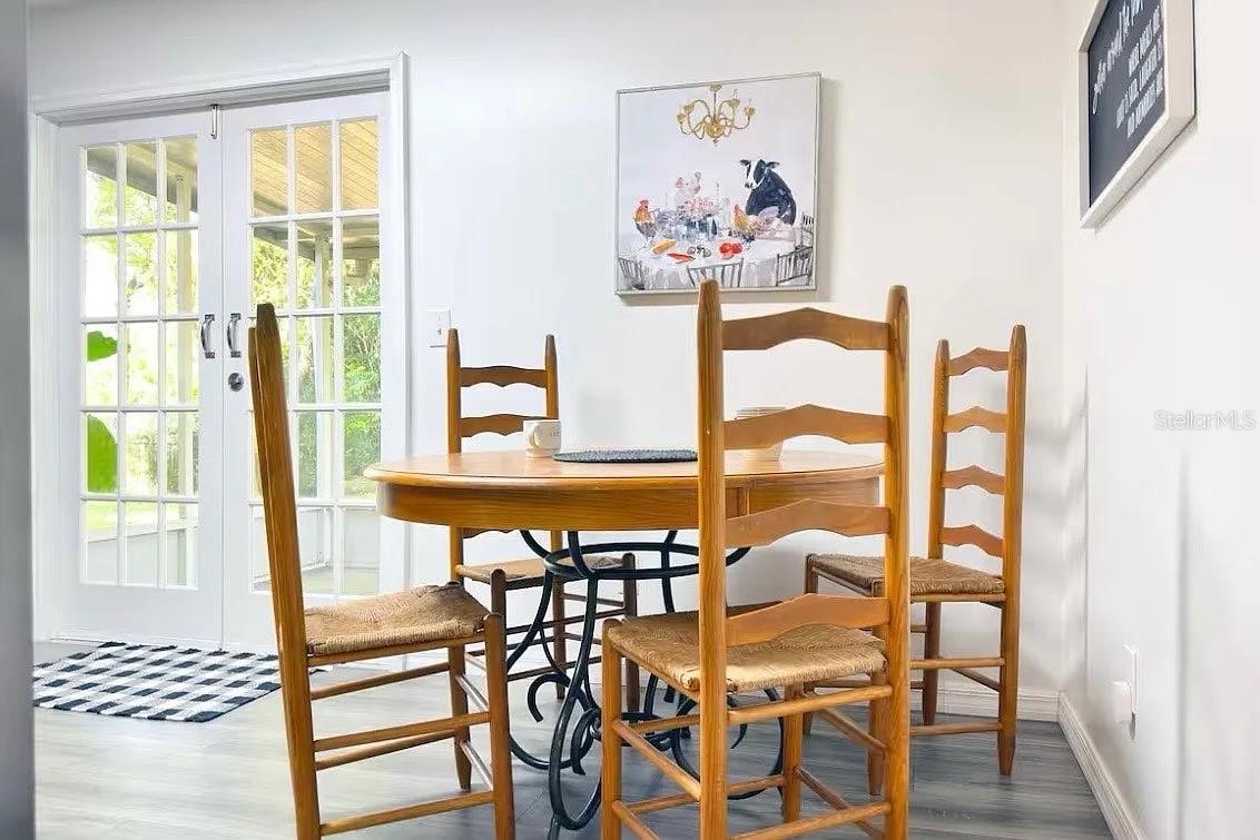 Image 4 of 11 For 6500 60th Avenue