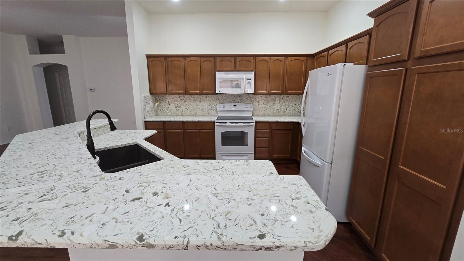 Image 5 of 27 For 2614 Dartford Terrace