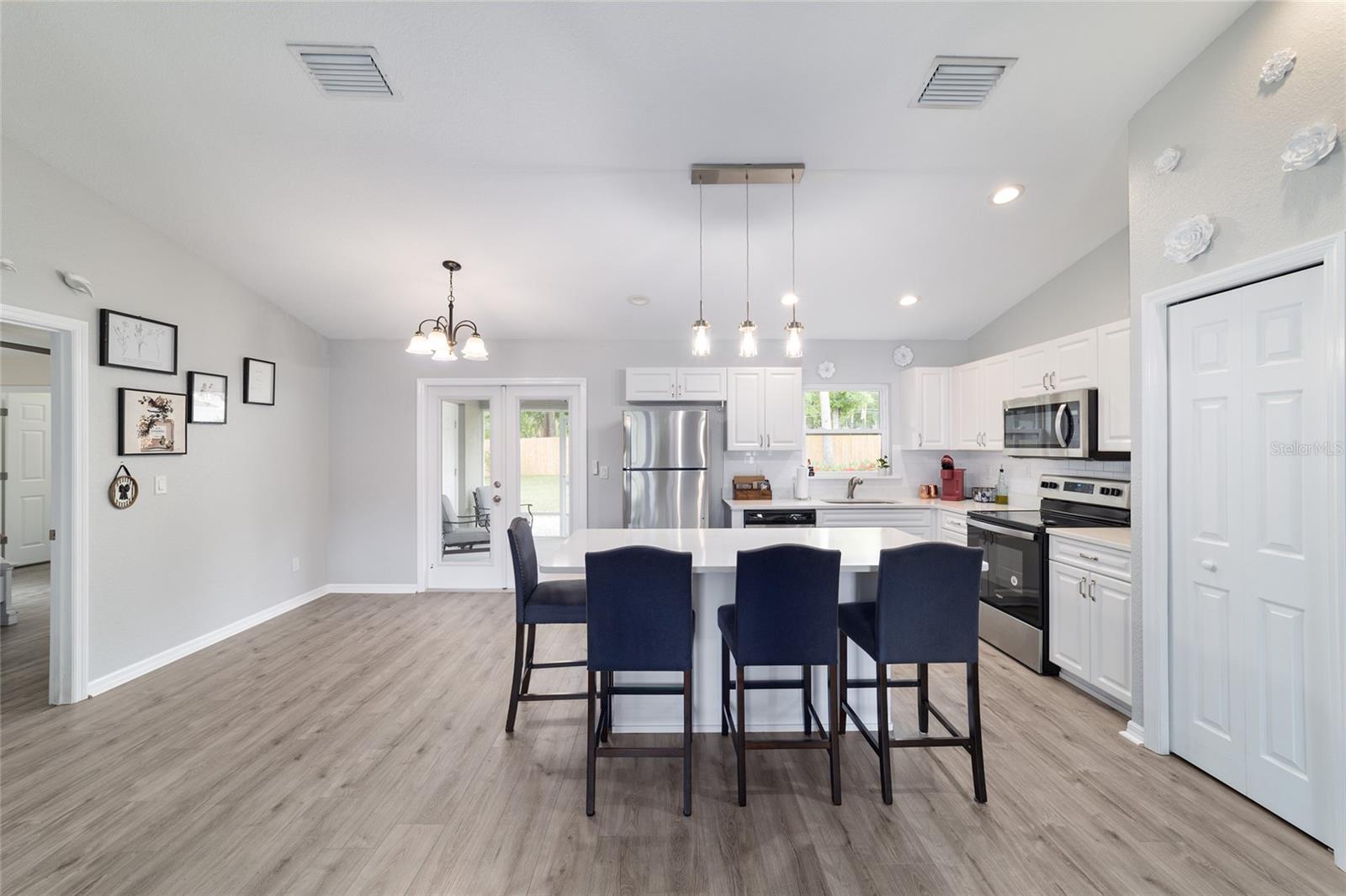 Image 13 of 47 For 5673 57th Place