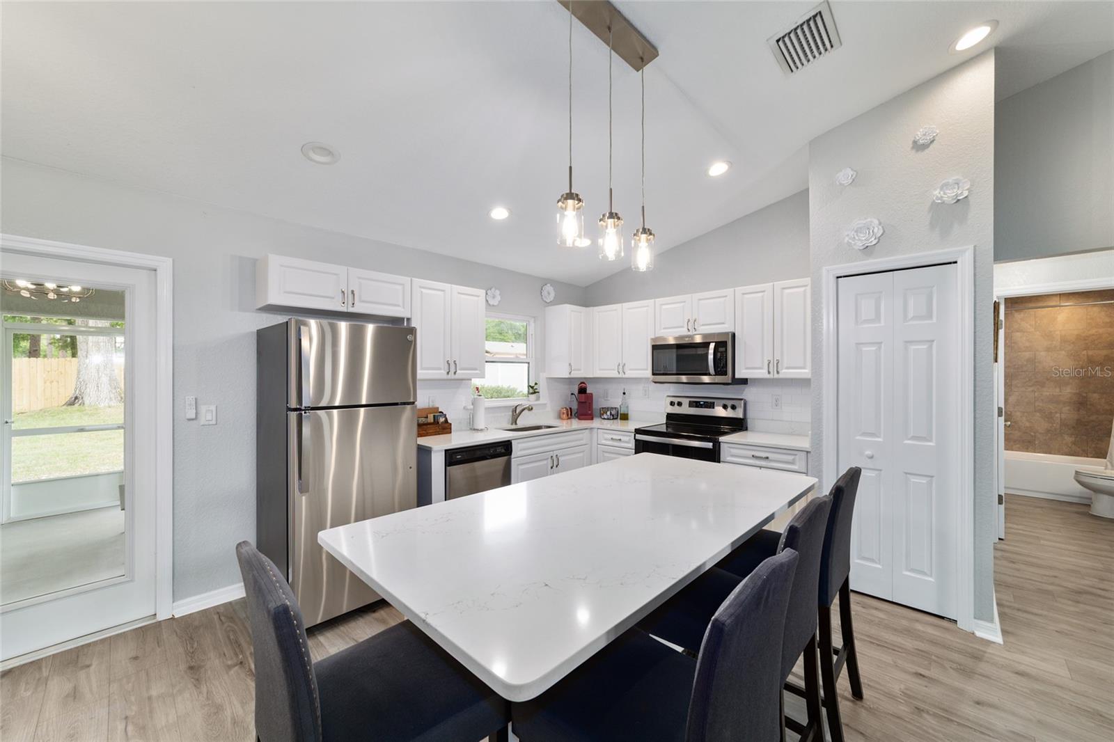 Image 17 of 47 For 5673 57th Place