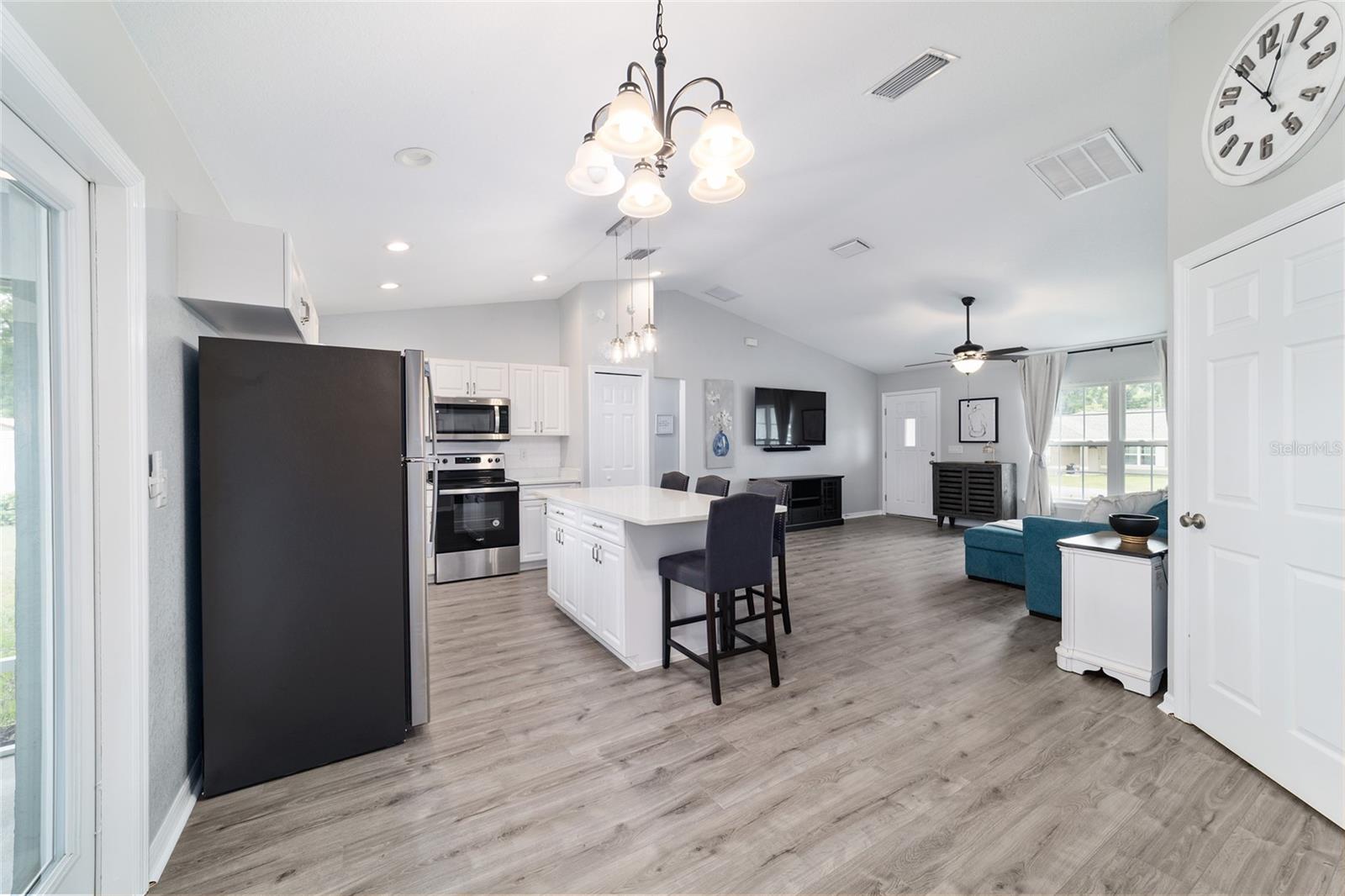 Image 19 of 47 For 5673 57th Place