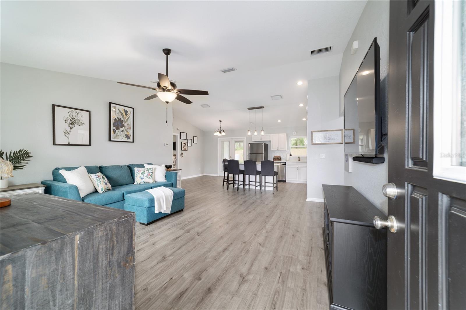 Image 3 of 47 For 5673 57th Place