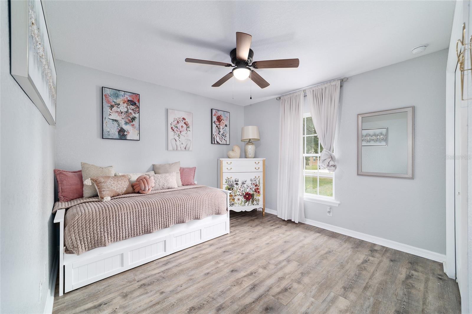 Image 34 of 47 For 5673 57th Place