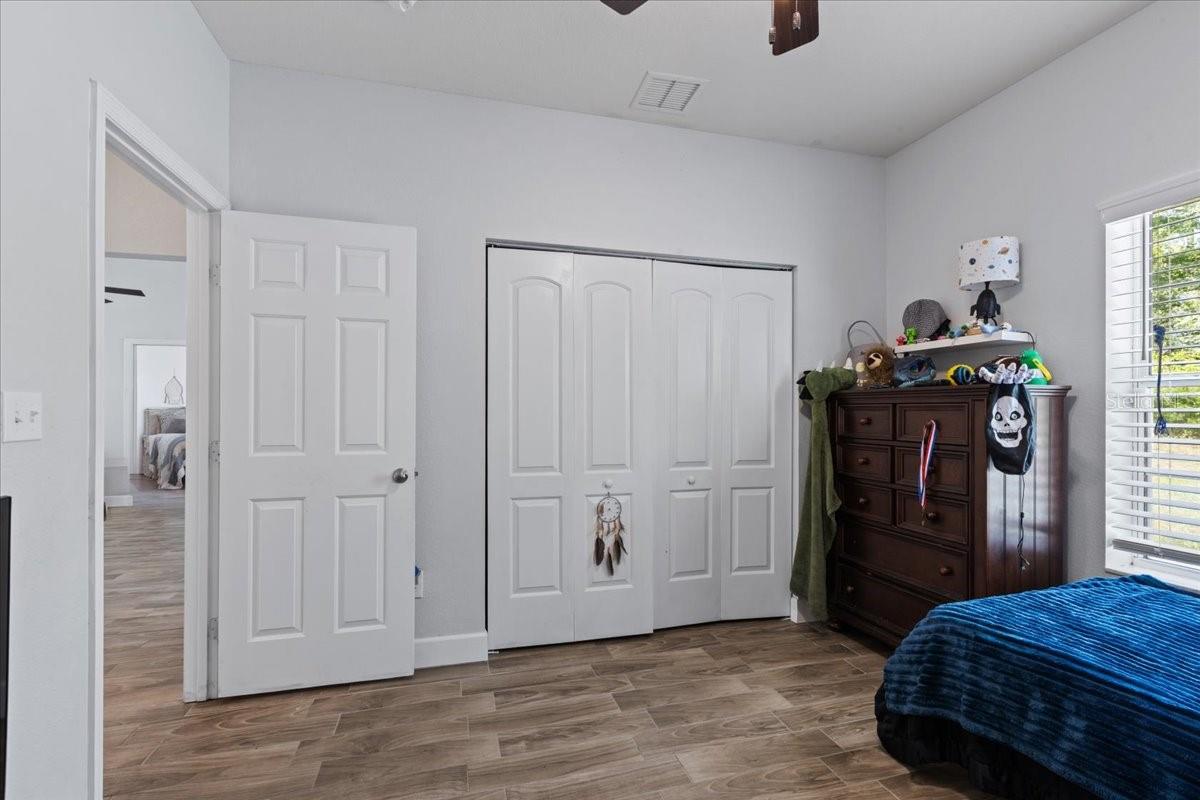 Image 26 of 51 For 700 105th Street