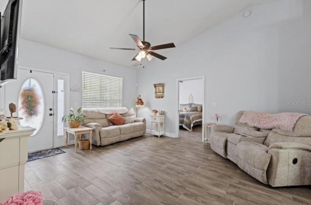 Image 7 of 51 For 700 105th Street