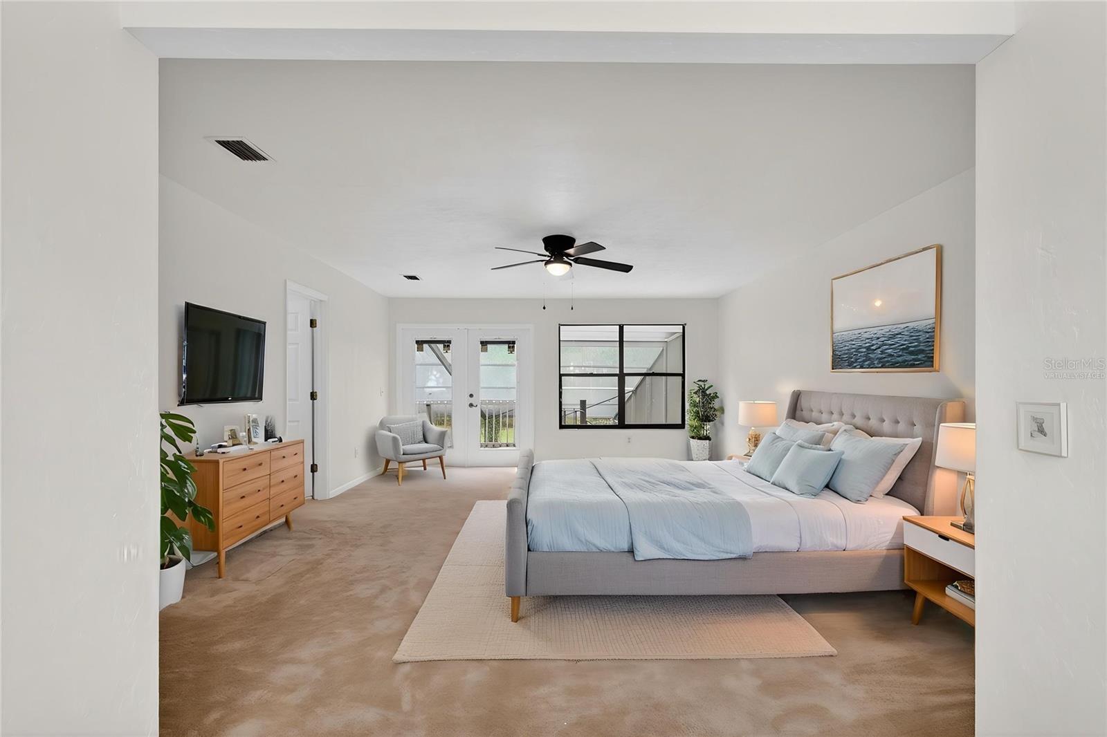 Image 16 of 31 For 8025 103rd Avenue