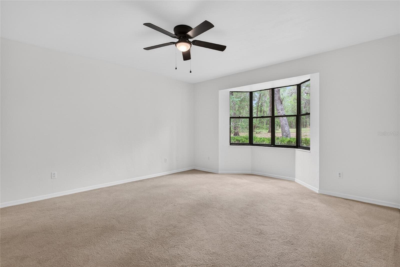 Image 21 of 31 For 8025 103rd Avenue