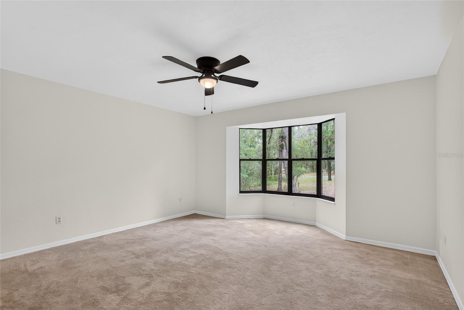 Image 23 of 31 For 8025 103rd Avenue