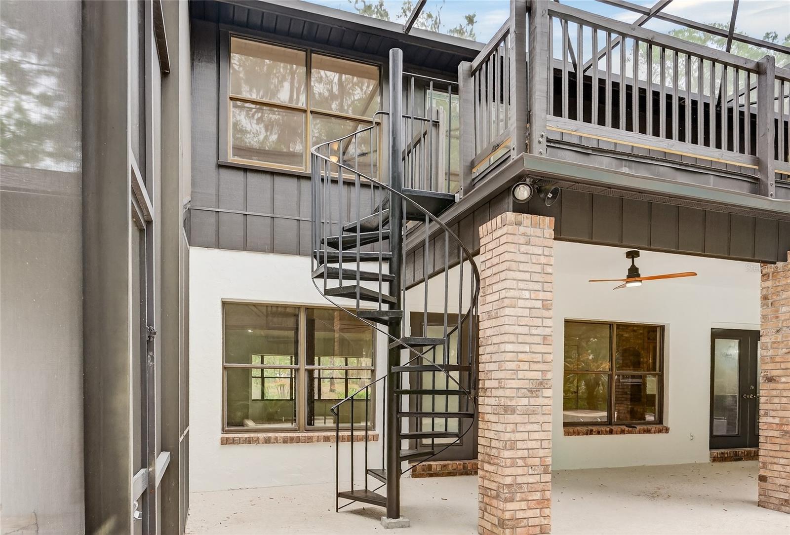 Image 26 of 31 For 8025 103rd Avenue