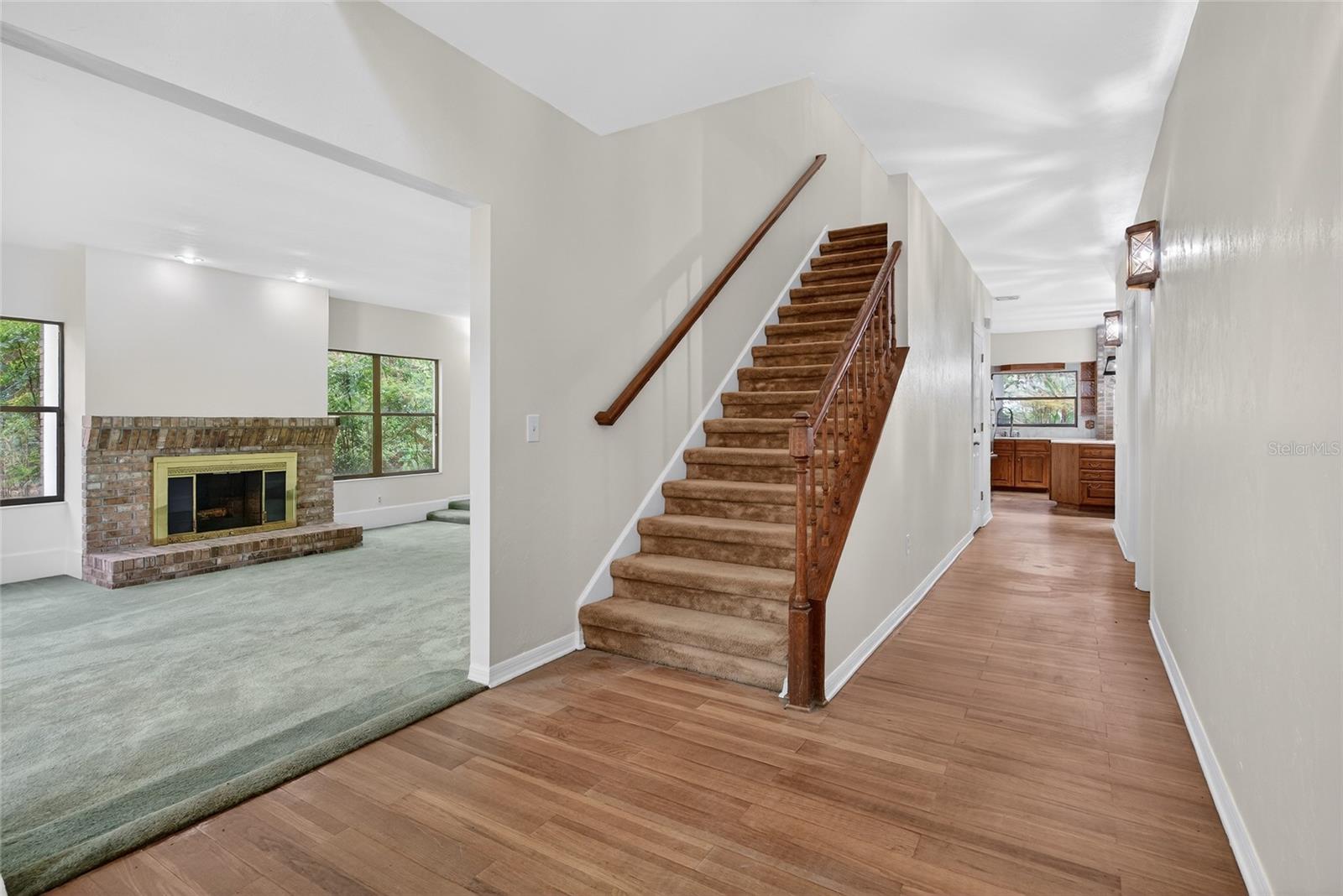 Image 5 of 31 For 8025 103rd Avenue