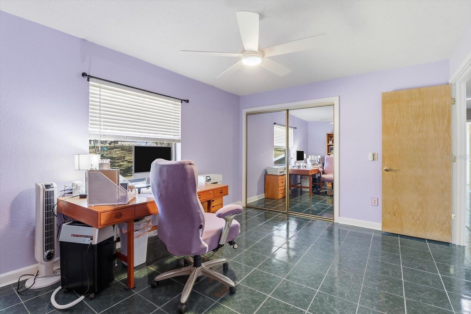 Image 12 of 46 For 451 Ireland Court