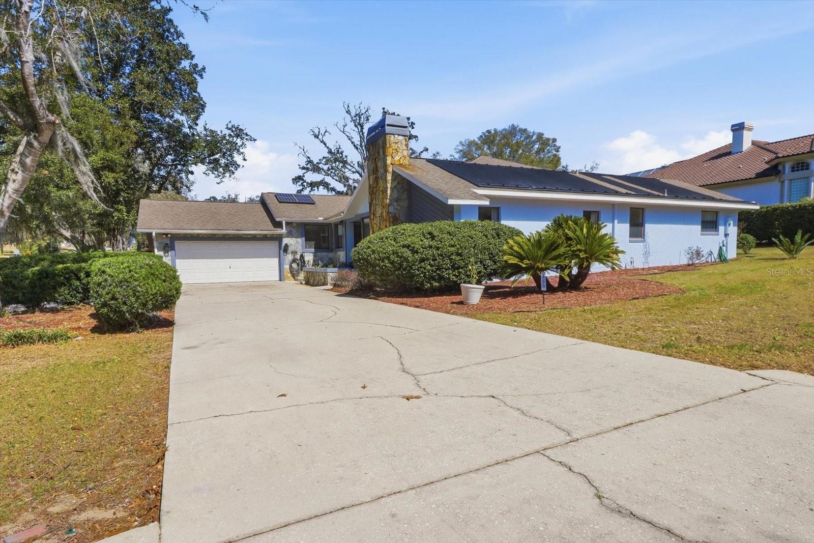 Image 45 of 46 For 451 Ireland Court