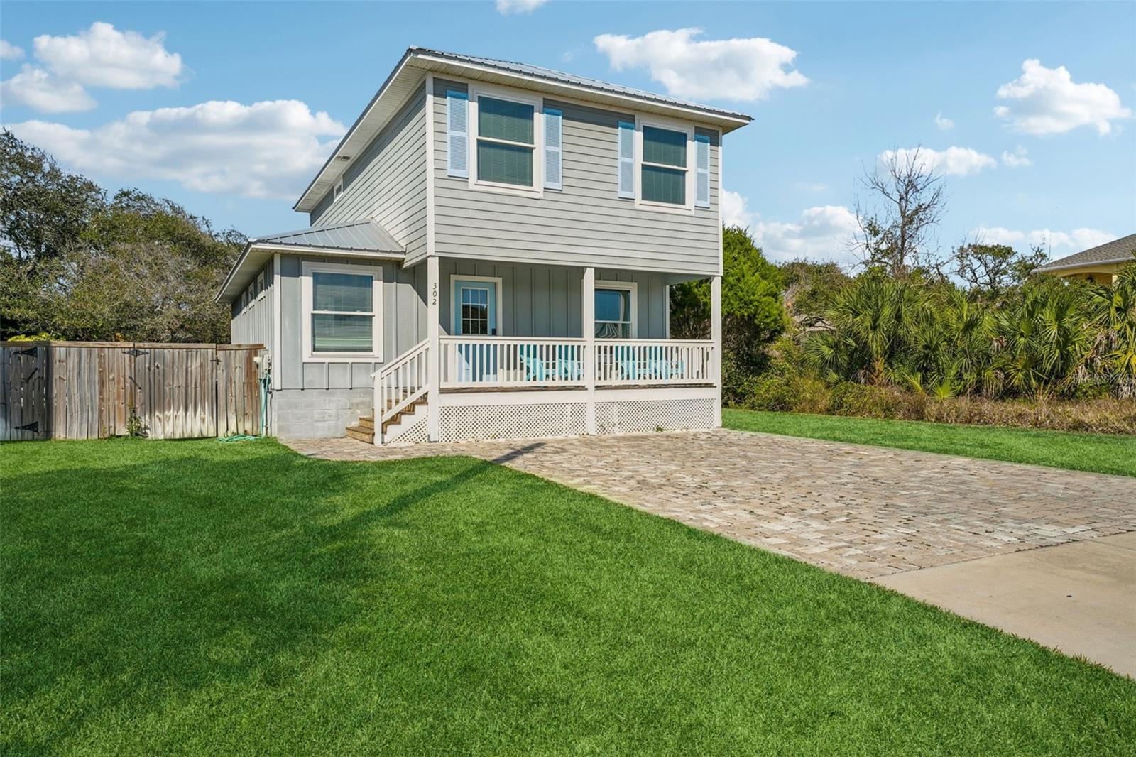 Details for 302 12th Street, ST AUGUSTINE, FL 32084