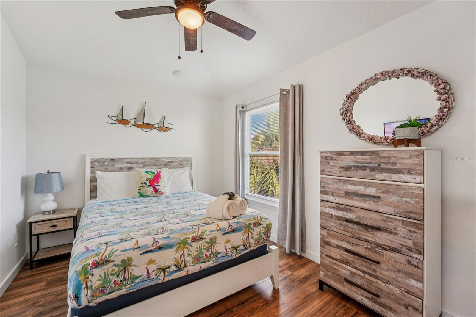 Image 16 of 27 For 302 12th Street