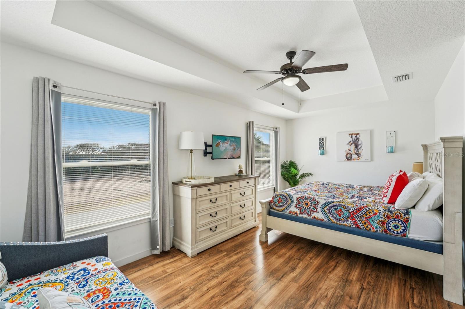 Image 18 of 27 For 302 12th Street