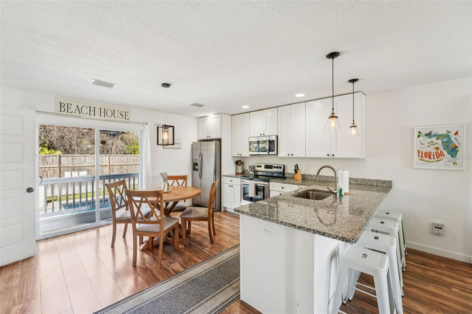 Image 7 of 27 For 302 12th Street