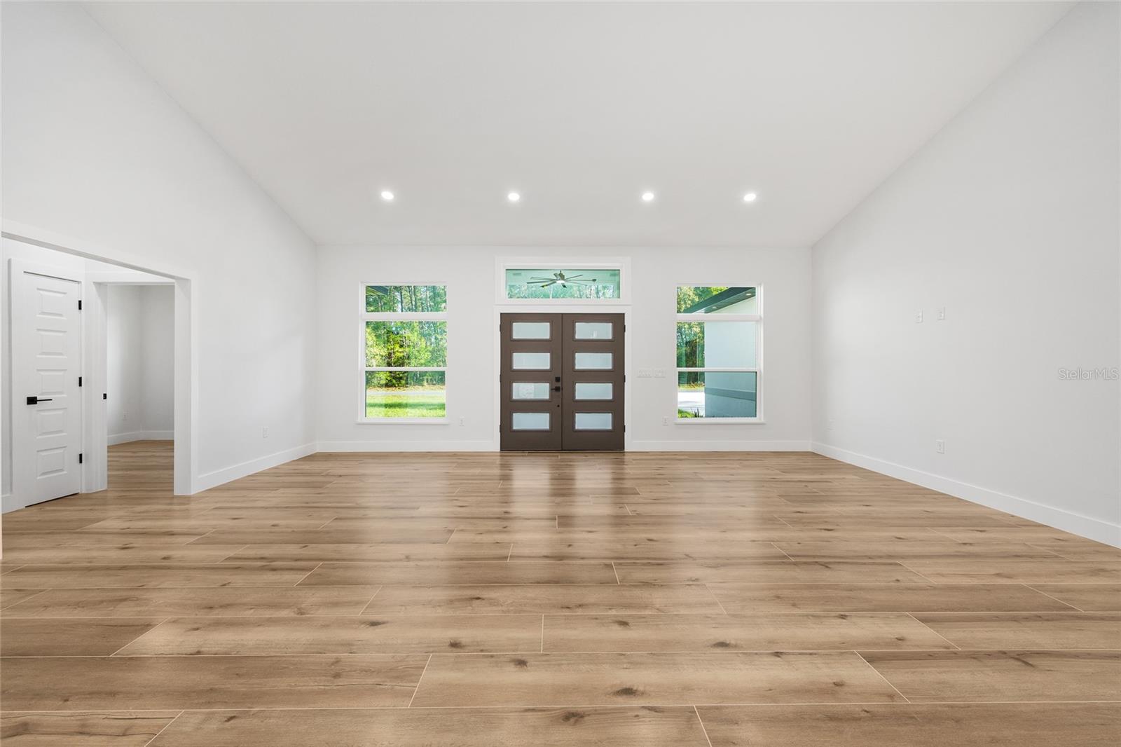 Image 13 of 52 For 4438 179th Place